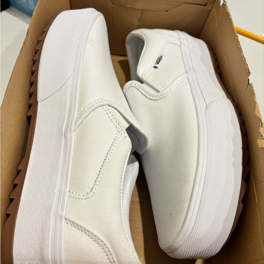 Vans White Slip-On Platform Sneakers with Gum Sole - Picture 5 of 9
